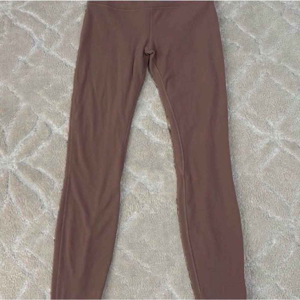 Lululemon leggings size 6